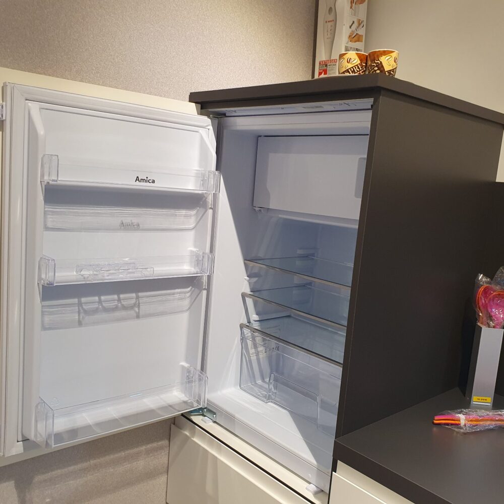 Impuls IP 4820 grifflose Küche in Weiß matt – Ansicht 6