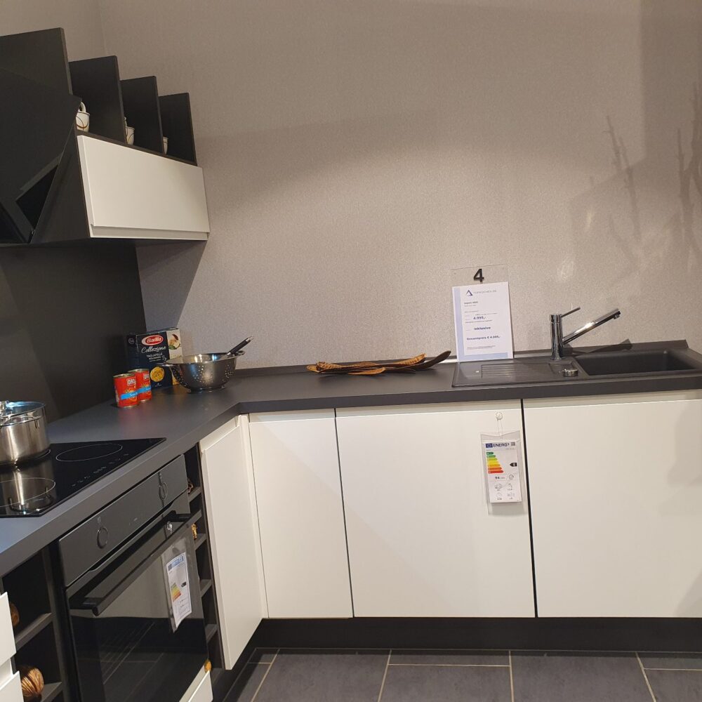 Impuls IP 4820 grifflose Küche in Weiß matt – Ansicht 9
