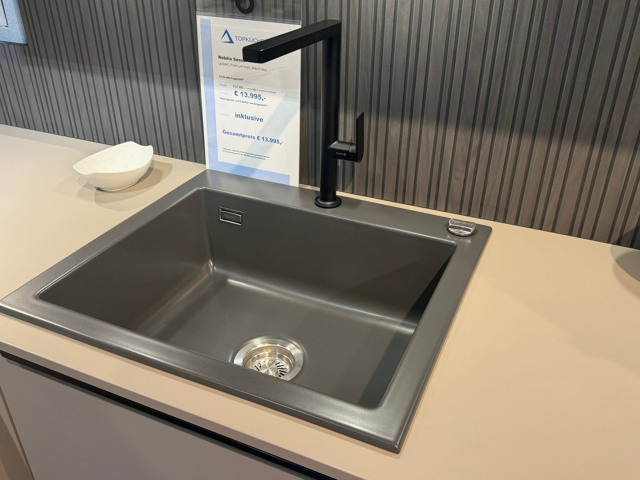 Nobilia Senso Macchiato Ausstellungsküche in L-Form – Ansicht 14